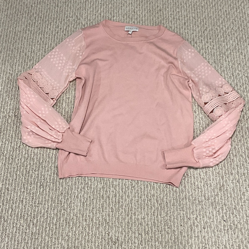 APRICOT Soft Pink Knit Top